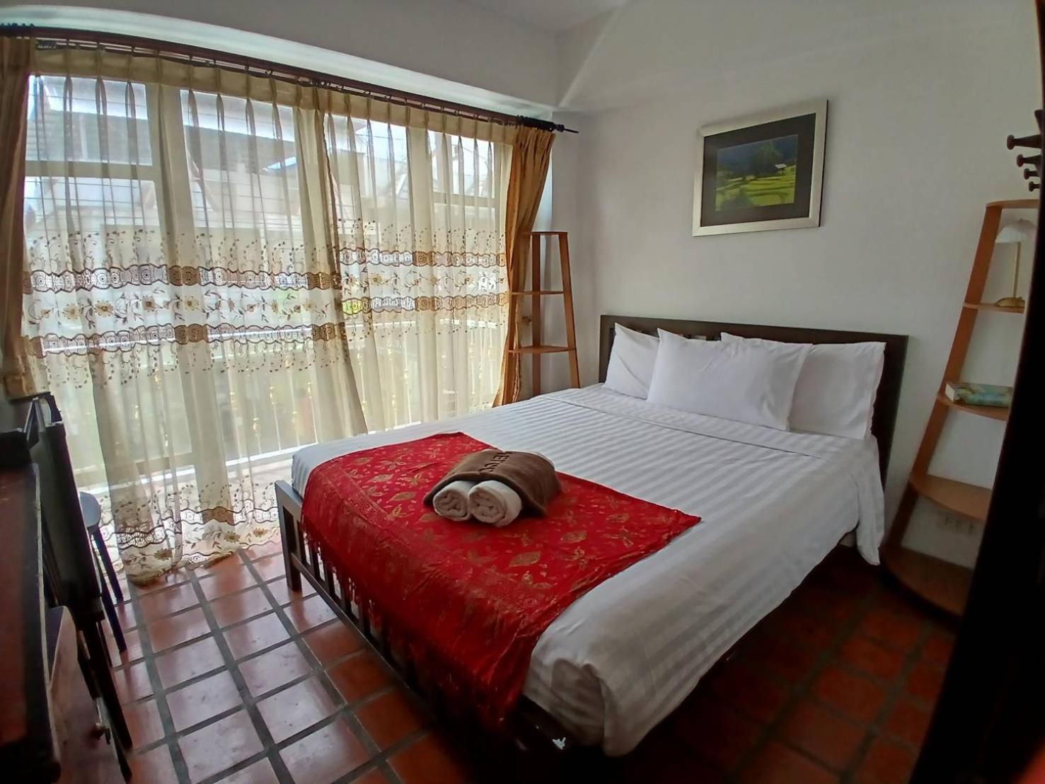 Hotel The Travellers Arms Čiang Mai Exteriér fotografie