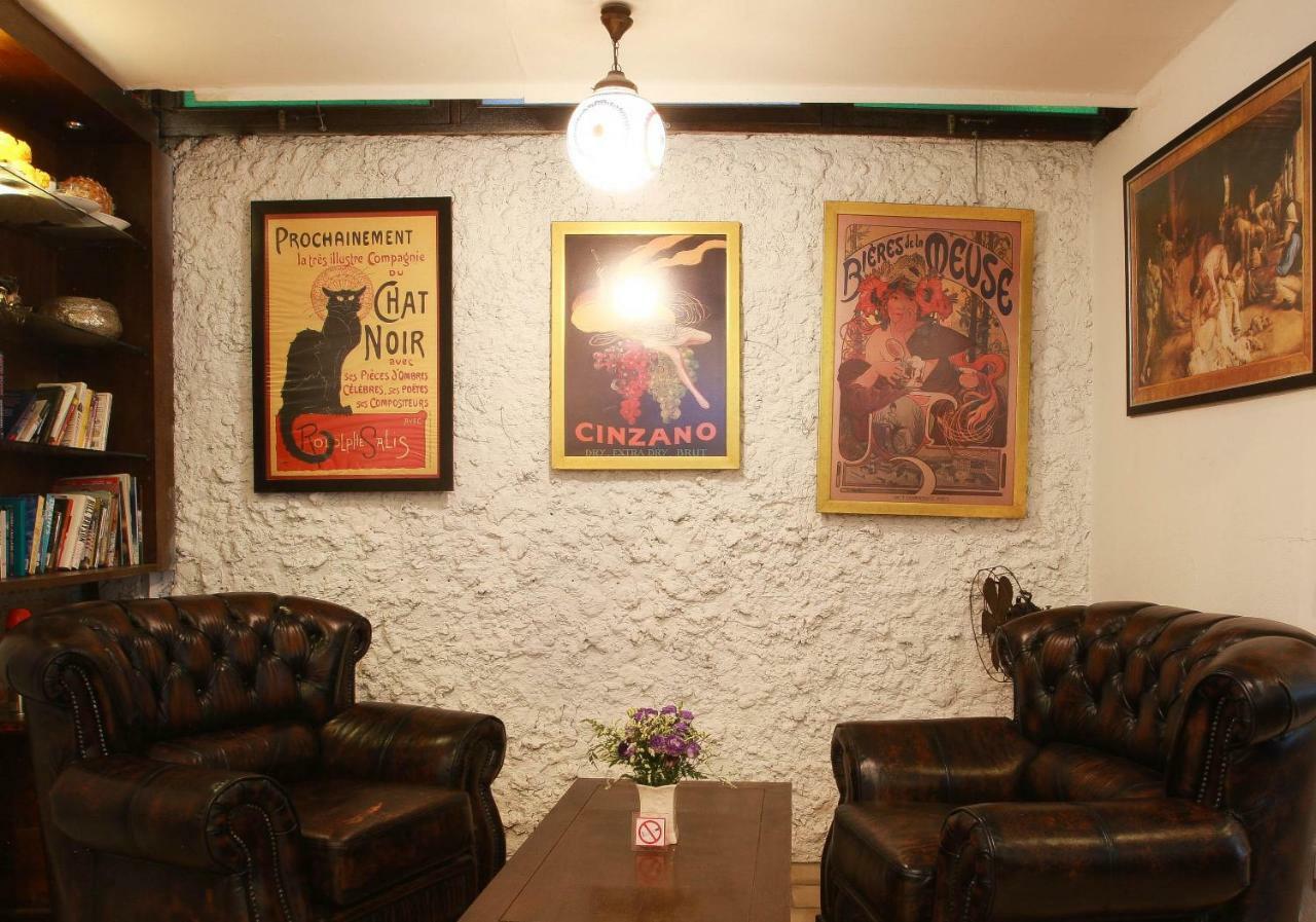 Hotel The Travellers Arms Čiang Mai Exteriér fotografie